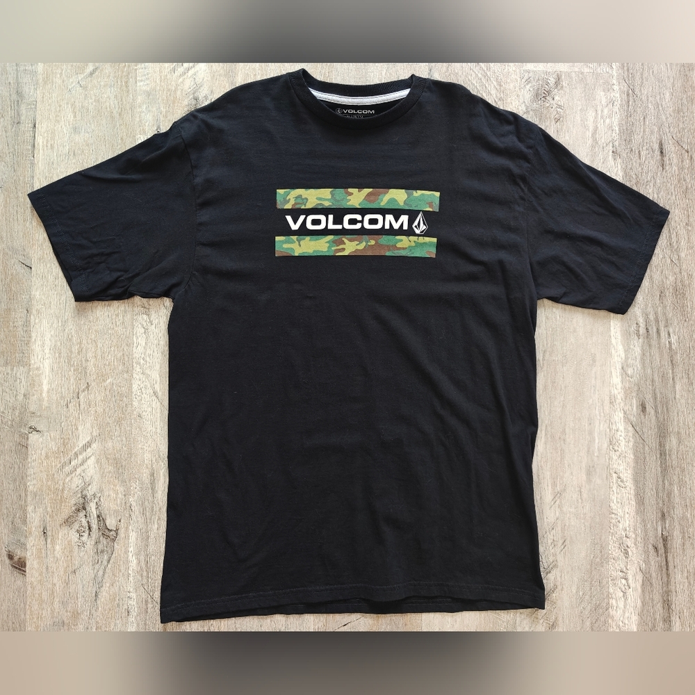 Volcom Black T-Shirt with Camo Logo